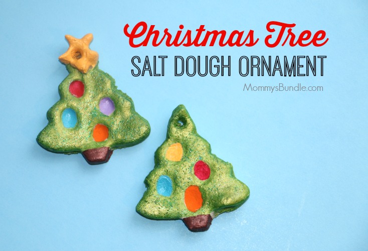 Fingerprint Christmas Tree: An easy DIY kid's craft to make this holiday!