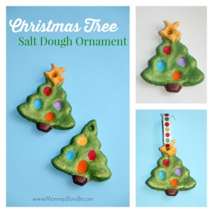 Use the kid's fingerprints to create lights on these adorable Christmas tree ornaments made from salt dough! Makes a beautiful kids craft and keepsake for years to come.