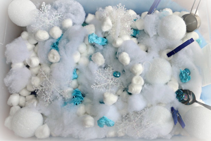 This fun winter sensory bin is an easy indoor activity, great for practicing fine-motor skills and fighting boredom when it's too cold to play outside.